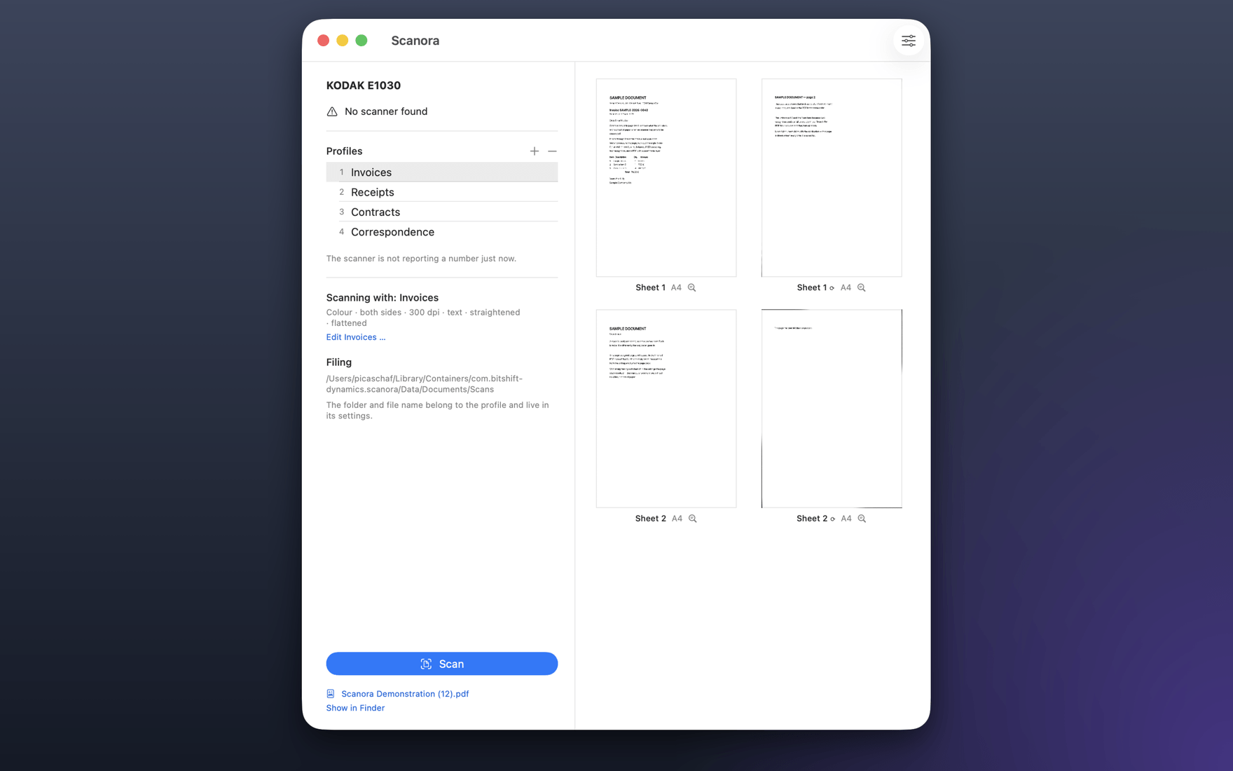 The Scanora window: the profile list with scan settings on the left, the finished pages of a duplex scan as previews on the right.